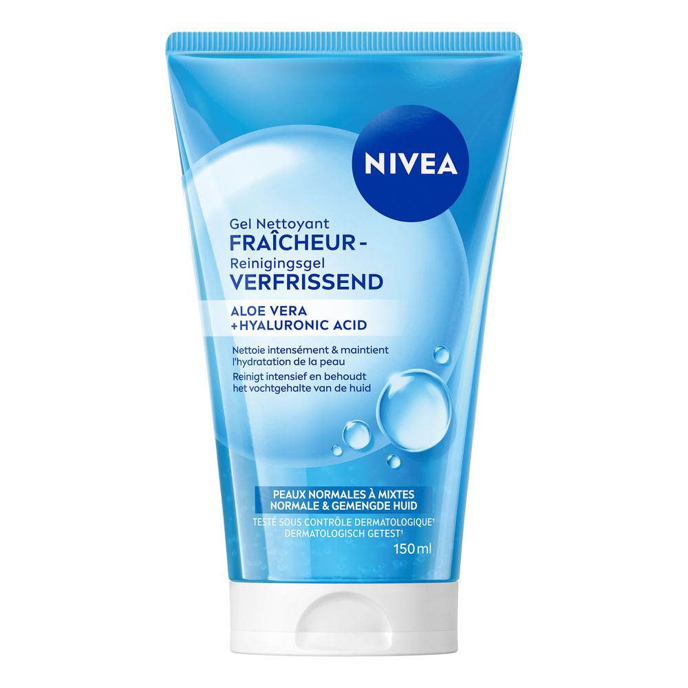 Gel nettoyant Nivea Fraîcheur à l'aloe vera et acide hyaluronique pour peaux normales à mixtes.