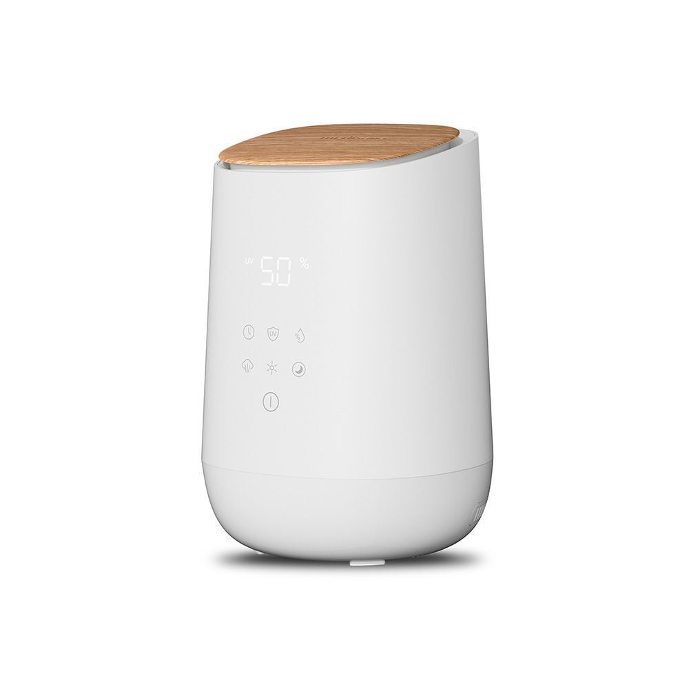 Humidificateur blanc avec couvercle en bois. Affichage numérique et panneau de commande. Forme arrondie.