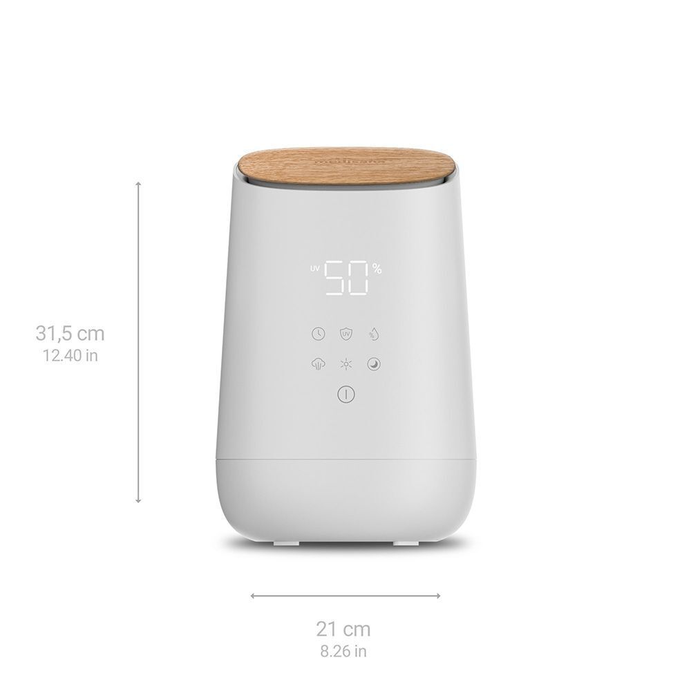 Humidificateur blanc avec couvercle en bois. Dimensions : 31,5 cm de haut, 21 cm de large. Affichage numérique.