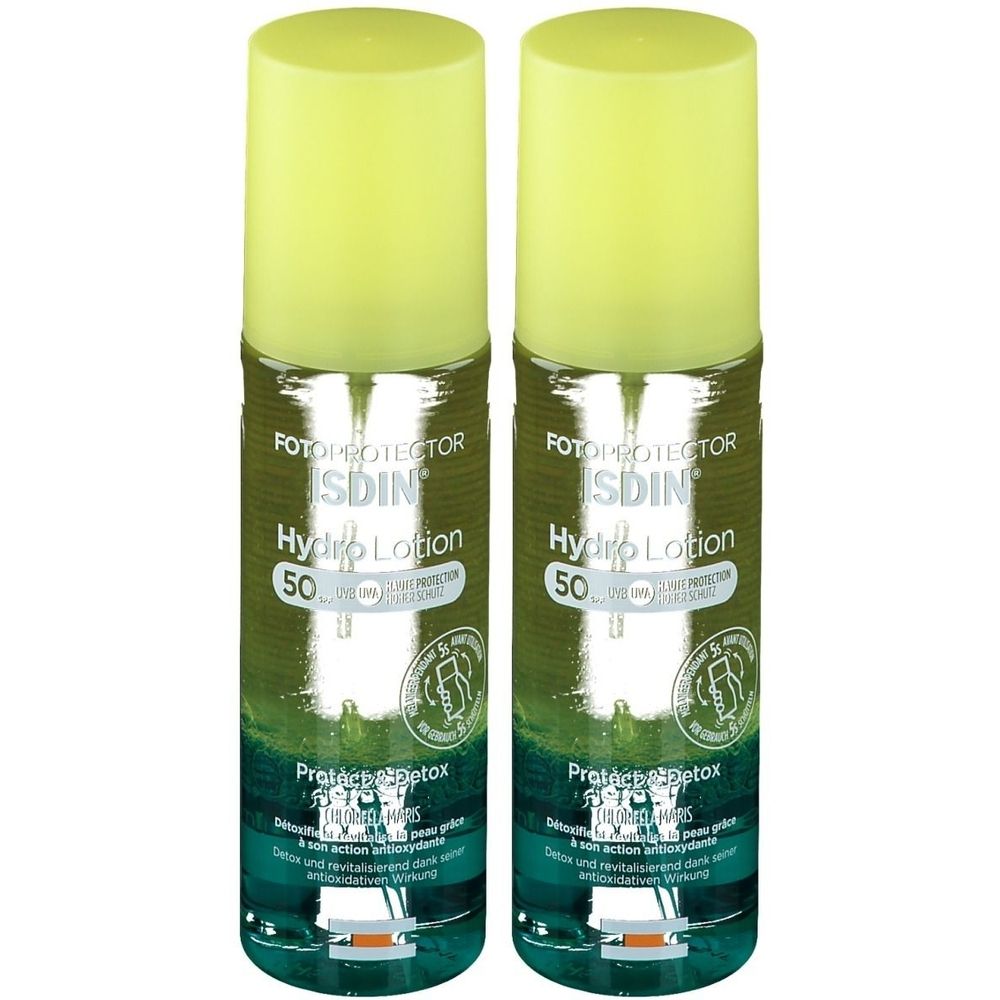 Deux flacons ISDIN Fotoprotector Hydro Lotion SPF50+. Étiquettes vertes et jaunes. Inscription: Hydro Lotion SPF50+.