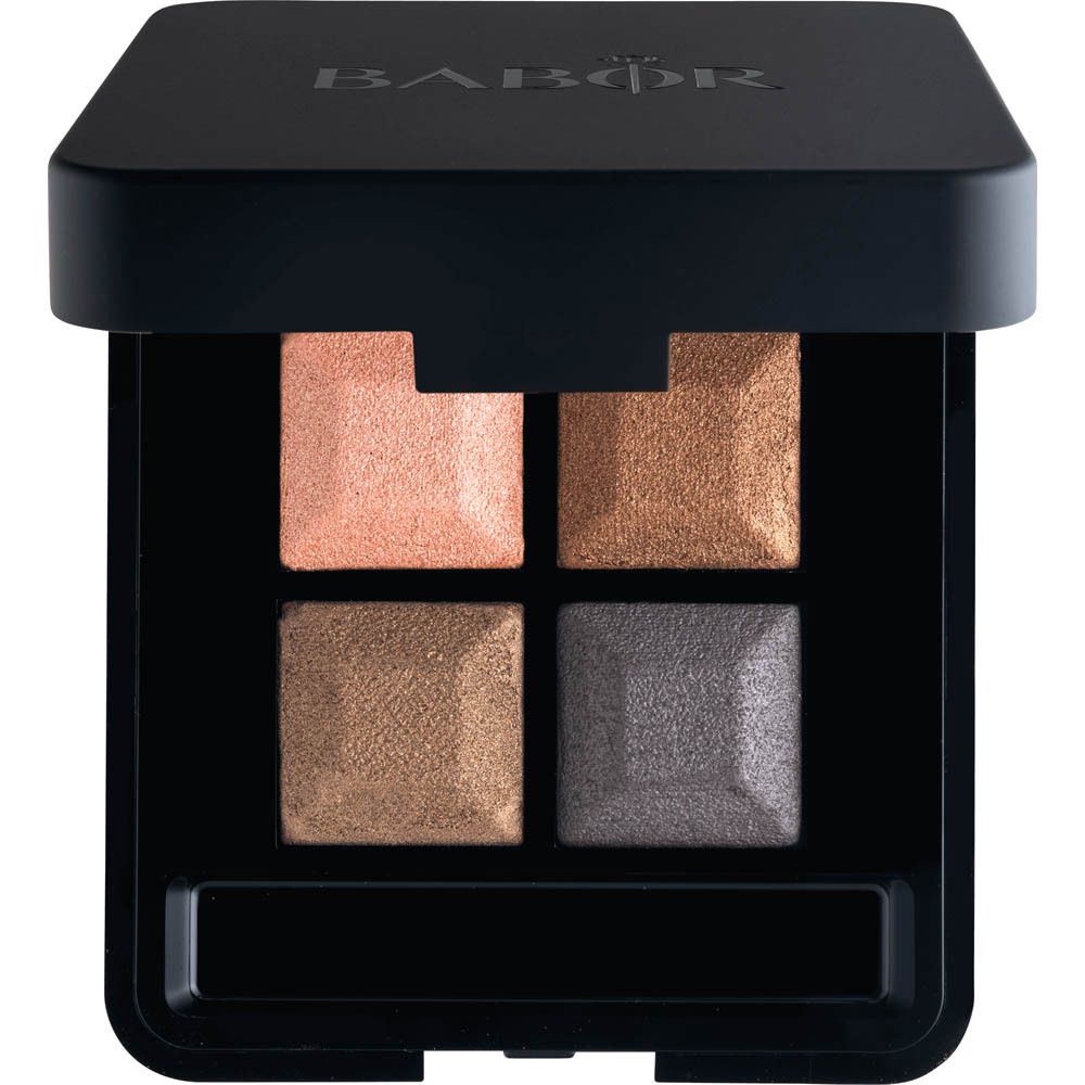 Palette de fards à paupières avec quatre teintes. Couvercle noir avec logo Babor. Quatre fards à paupières carrés en cuivré, doré et gris.
