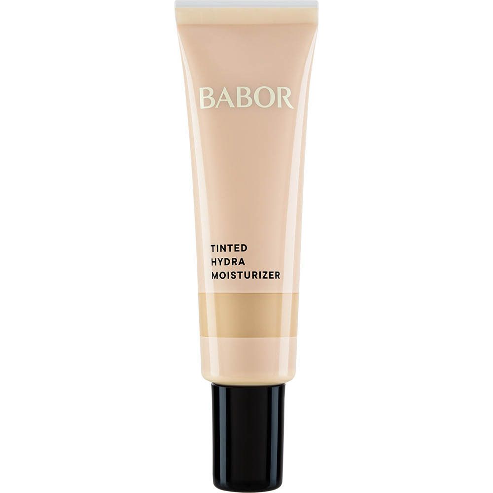 Tube BABOR® Tinted Hydra Moisturizer. Tube beige avec pompe noire. Texte: TINTED HYDRA MOISTURIZER.
