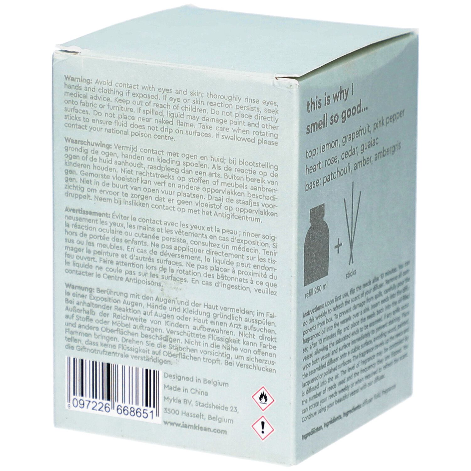 Boîte en carton blanche. Texte : avertissements. Code-barres. Adresse. Texte : Designed in Belgium, Made in China. Symboles de danger.