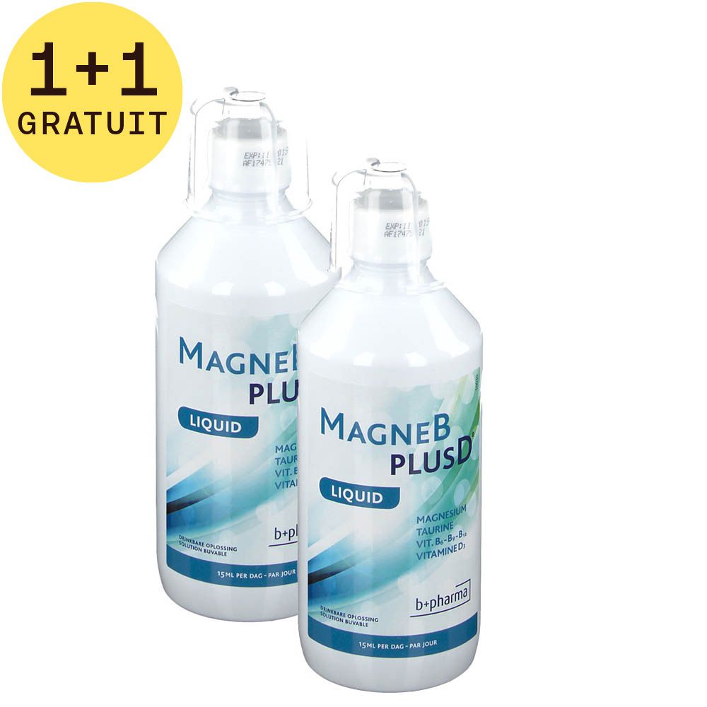 Deux flacons de MagneBplusD® Liquid avec autocollant 1+1 gratuit. Flacons blancs avec étiquette. Inscription: MagneB PlusD Liquid, b+pharma.