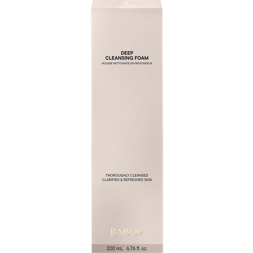 Emballage. Inscription: DEEP CLEANSING FOAM et BABOR. Volume: 200 ml.