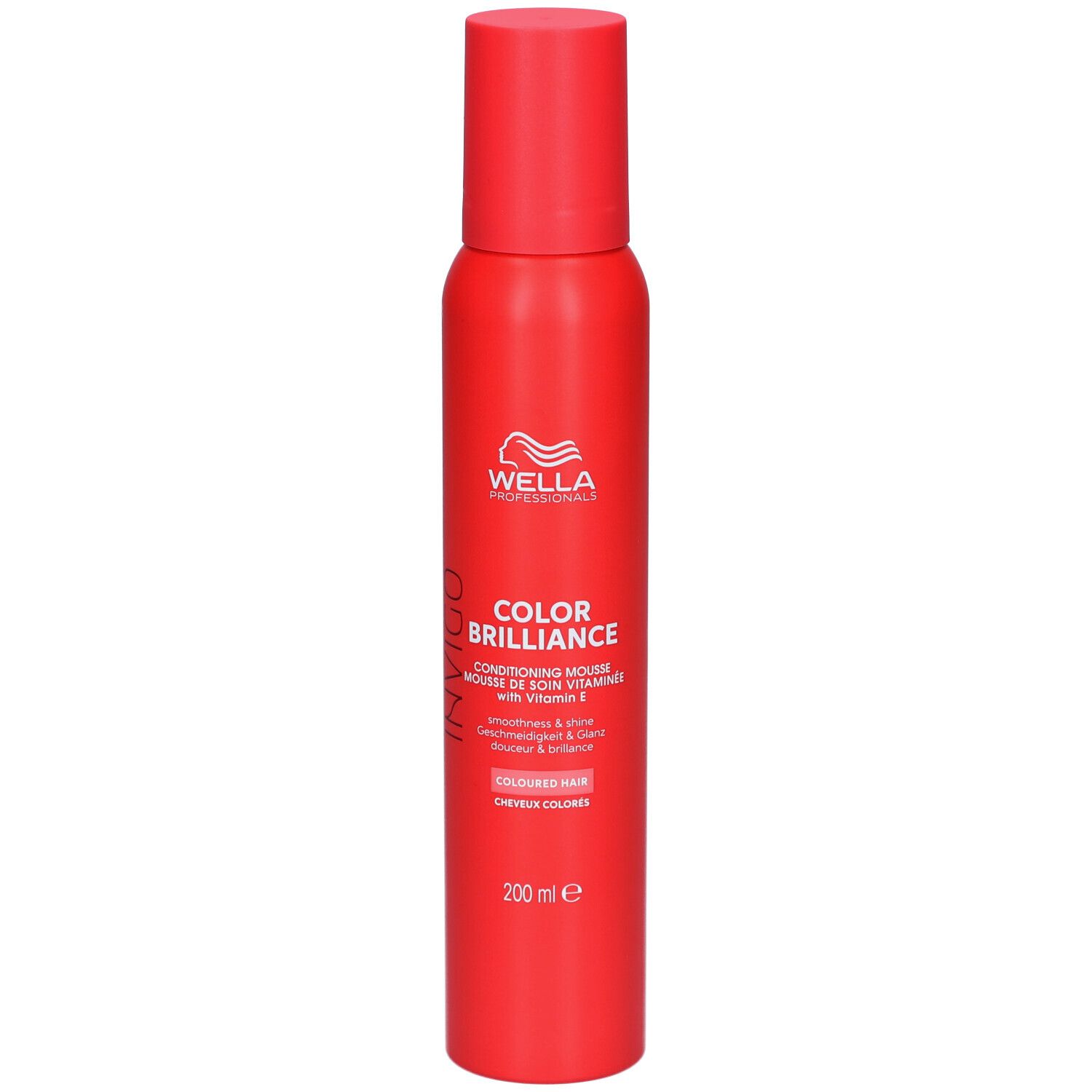 Flacon rouge avec étiquette blanche. Inscription : Wella, Color Brilliance, Mousse soin, pour cheveux colorés. 200 ml.