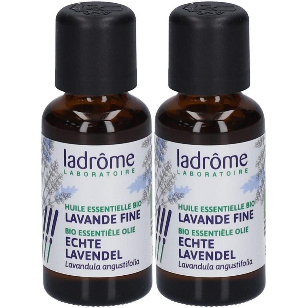 Deux flacons en verre brun avec bouchon noir. Étiquette avec texte : "ladrôme laboratoire", "Huile essentielle bio Lavande Fine".