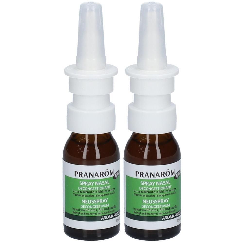 Deux sprays nasaux avec embout blanc et flacon en verre brun. Inscription: PRANARÔM, Spray nasal décongestionnant.