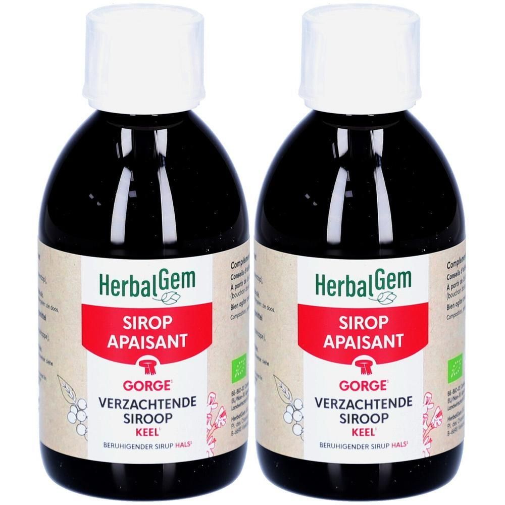 Deux flacons de sirop HerbalGem. Étiquettes rouges avec texte. Certification bio. Bouchons blancs.