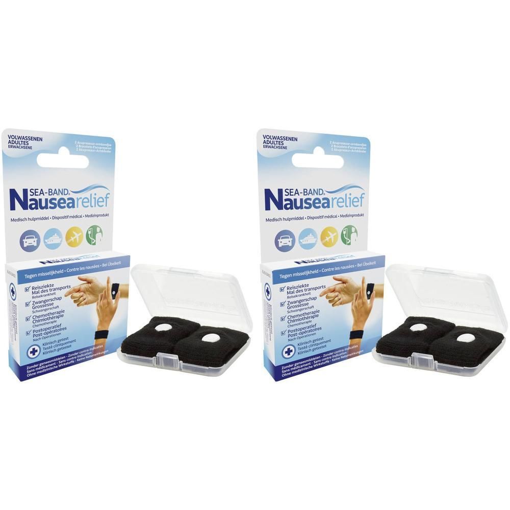 Deux boîtes de Sea-Band Nausea Relief. Chaque boîte contient deux bracelets noirs avec un bouton blanc. Emballage avec nom du produit et illustration.