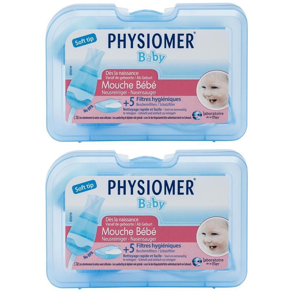 Deux boîtes bleues en plastique avec Physiomer Baby Nasenreiniger. Inscription: Physiomer Baby, Mouche Bébé, +5 filtres.