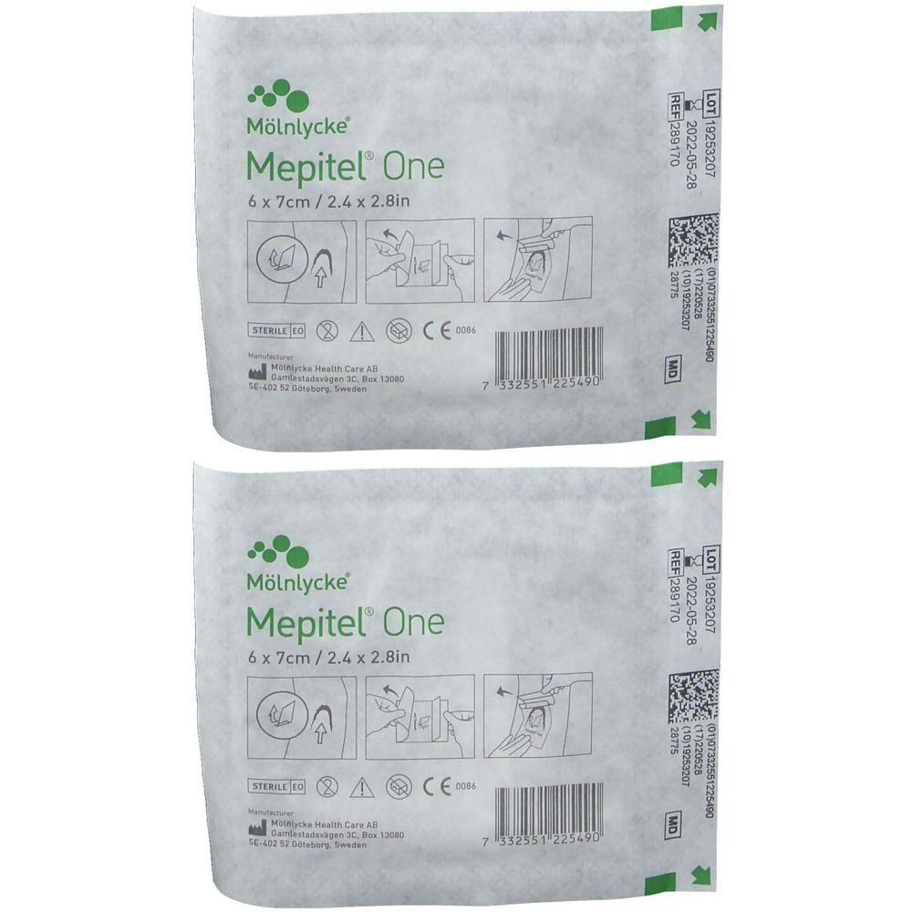 Deux emballages individuels stériles. Inscription: Mepitel One, 6x7cm, pictogrammes, numéro de lot, date de péremption.