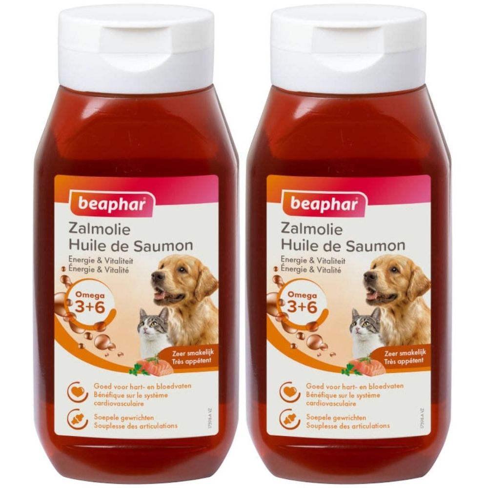 Deux flacons avec étiquettes. Inscription : beaphar, Huile de Saumon, Omega 3+6. Image d'un chien et d'un chat.