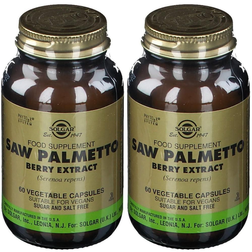 Deux flacons de Solgar Saw Palmetto Berry Extract. Flacons en verre brun avec couvercles dorés et étiquettes. 60 gélules.