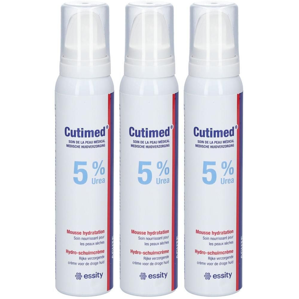 Trois flacons de Cutimed® Acute 5% Urée. Flacons blancs avec étiquette bleue et rouge. Inscription : 5% Urée, Mousse hydratation.