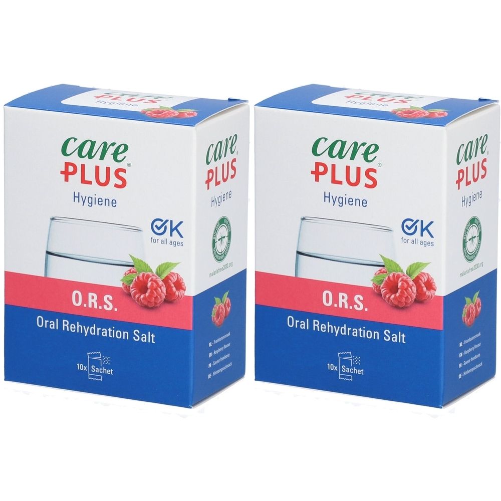 Deux boîtes de Care Plus O.R.S. Kids. Emballage blanc et bleu avec framboises et verre d'eau. Texte: O.R.S. Oral Rehydration Salt.