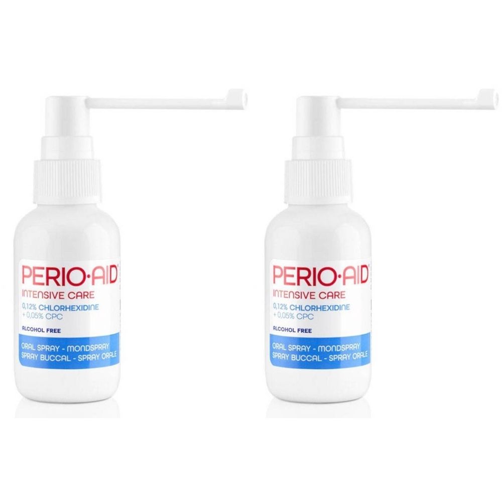 Deux flacons pulvérisateurs blancs avec texte rouge et bleu. Inscription: PERIO-AID, 0,12% Chlorhexidine, sans alcool.
