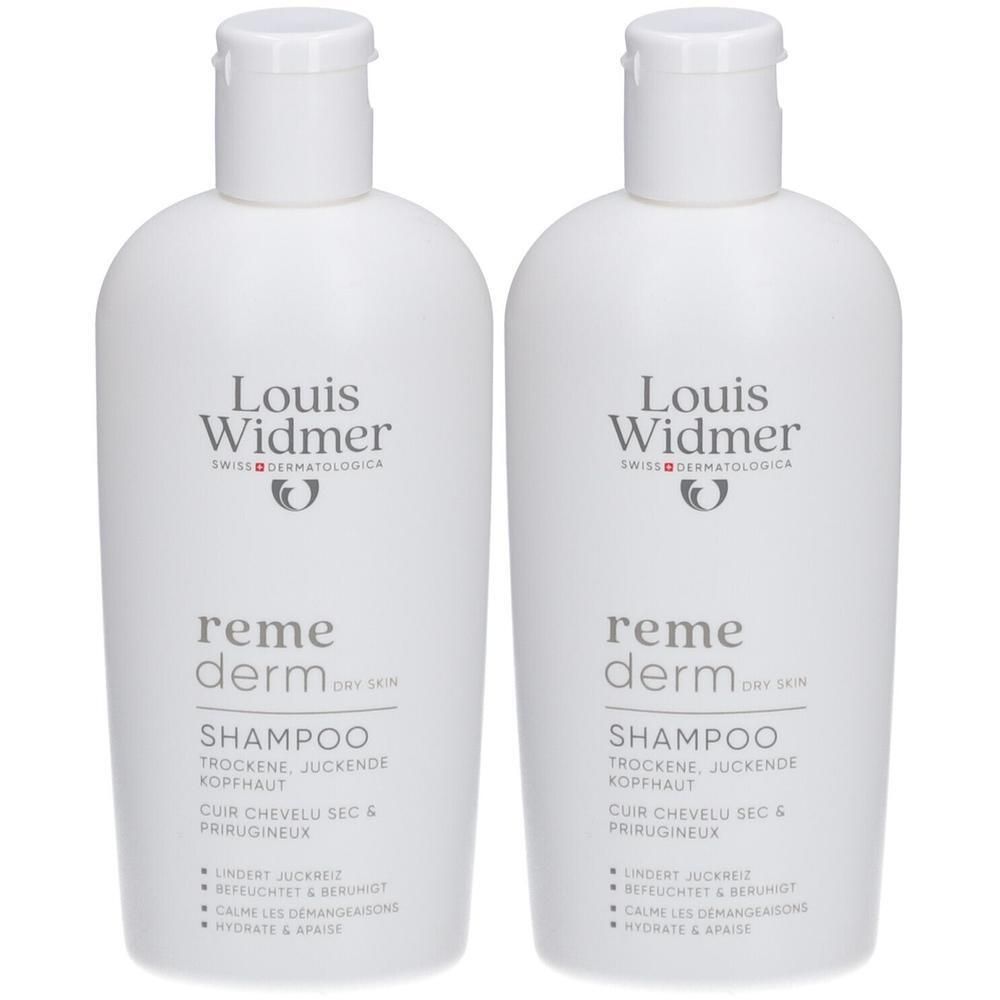 Deux flacons blancs de shampooing Louis Widmer Remederm. Inscription: Shampooing pour cuir chevelu sec et prurigineux.