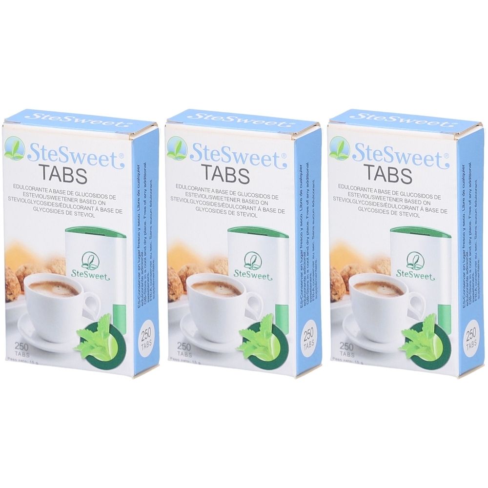 Trois boîtes de SteSweet® Tabs. Emballage bleu et blanc avec nom du produit et image d'une tasse de café.