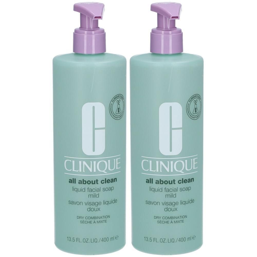 Deux flacons de Clinique All About Clean, savon visage liquide doux. Flacons vert clair avec pompes violettes. Texte sur les flacons.