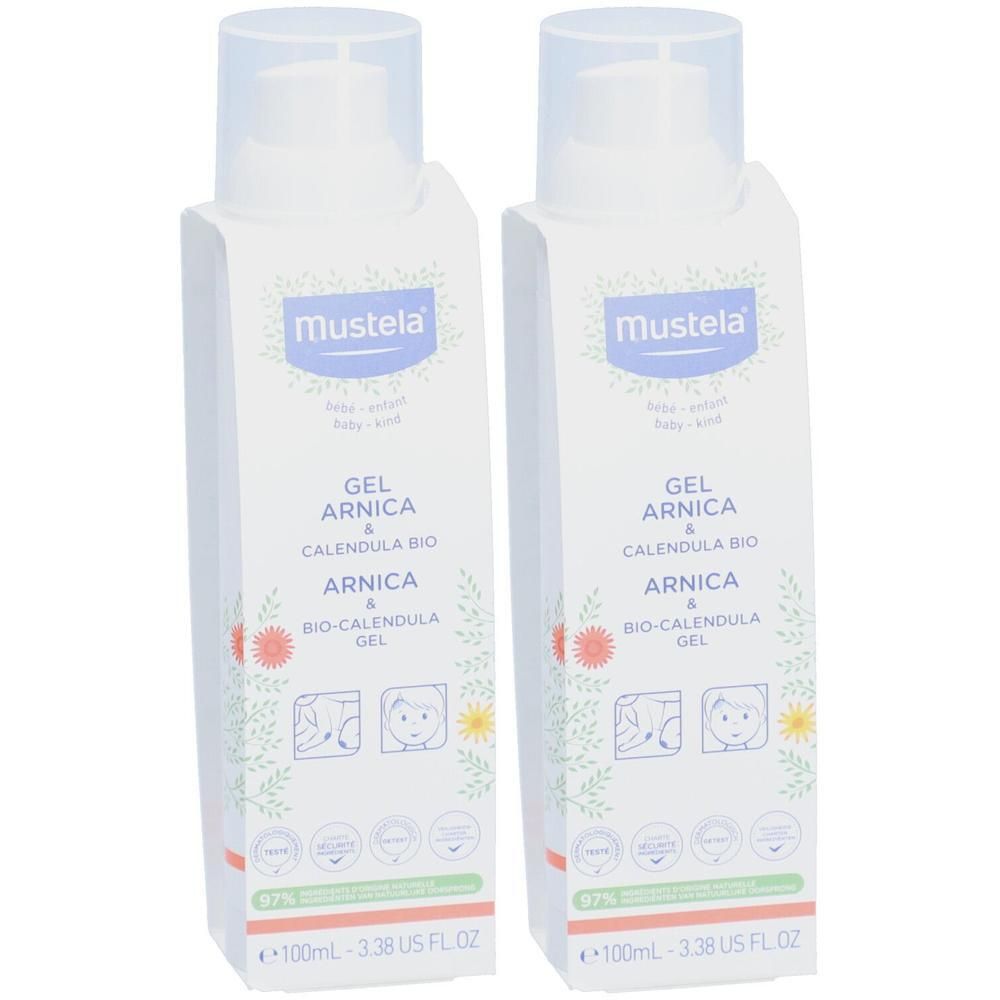 Deux flacons de gel Mustela Arnica & Calendula BIO. Flacons blancs avec étiquette. Texte: Gel Arnica & Calendula BIO, logo Mustela.