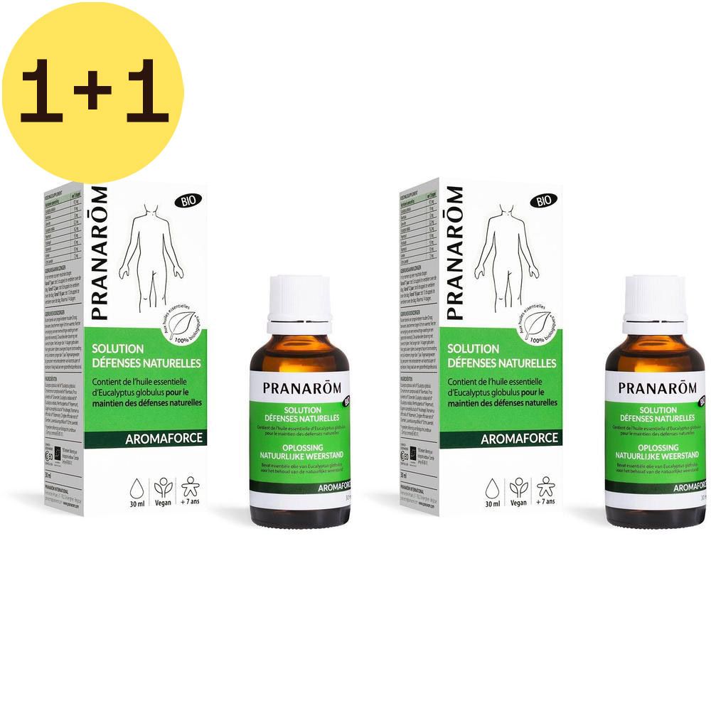 Deux boîtes et deux flacons Pranarôm Aromaforce. 1+1 gratuit. Emballage blanc, étiquettes vertes.