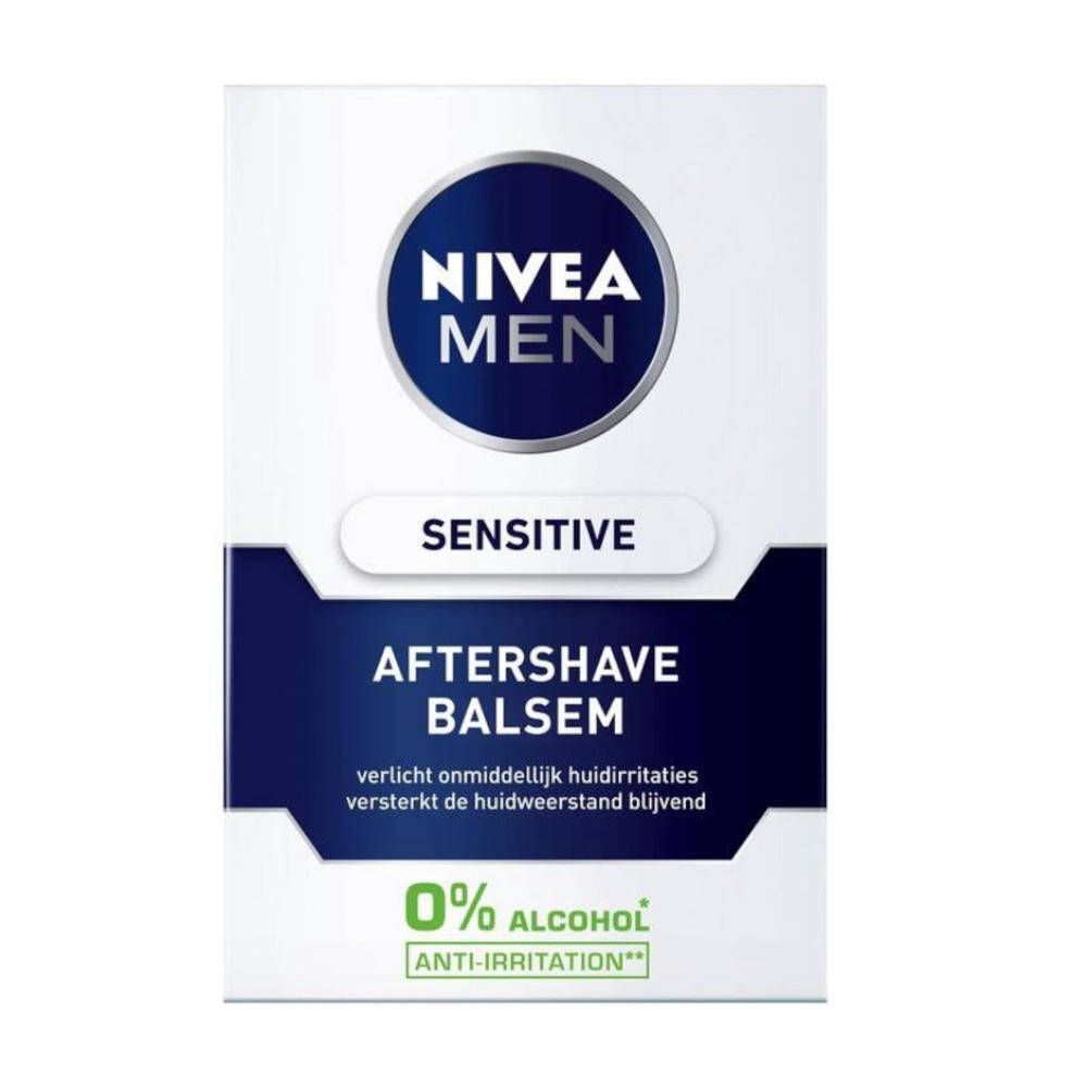 Emballage de NIVEA MEN Sensitive After Shave Balsam. Blanc avec logo et texte bleus. Indication 0% alcool.