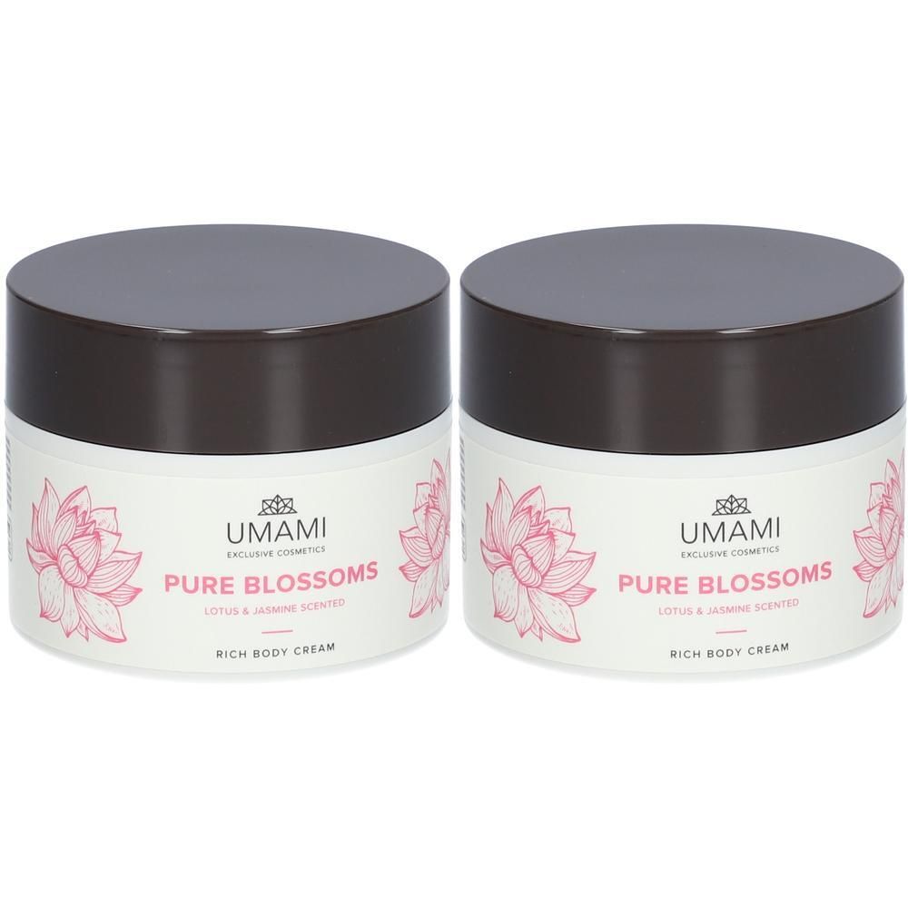 Deux pots de crème pour le corps UMAMI Pure Blossoms. Récipients blancs avec couvercles marron. Motifs floraux roses et texte.