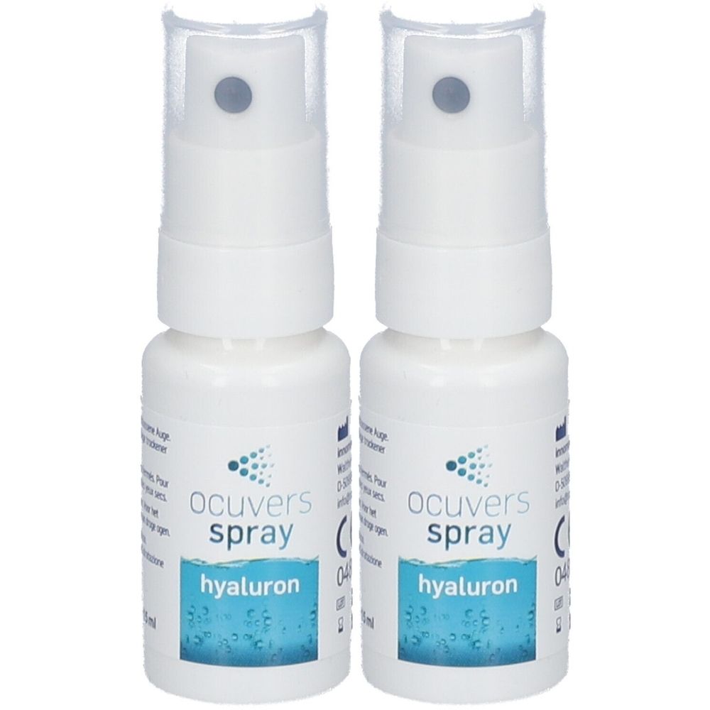 Deux flacons spray blancs avec étiquette bleue. Inscription: Ocuvers Spray Hyaluron. Tête de pulvérisation grise.