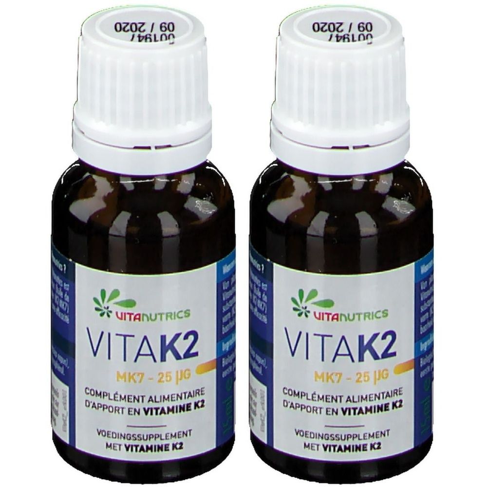 Deux flacons de VITANUTRICS VITAK2. Flacons en verre brun avec bouchon blanc et étiquette. Inscription : VITAK2, MK7 - 25 µg.
