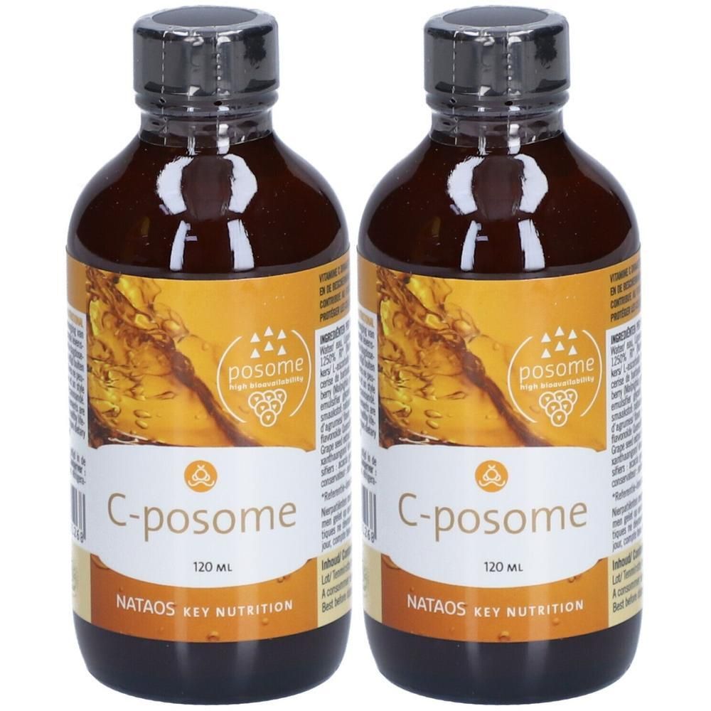 Deux flacons de C-posome. Liquide brun dans des bouteilles en verre avec étiquette. Bouchon noir. Inscription C-posome et 120 ml.
