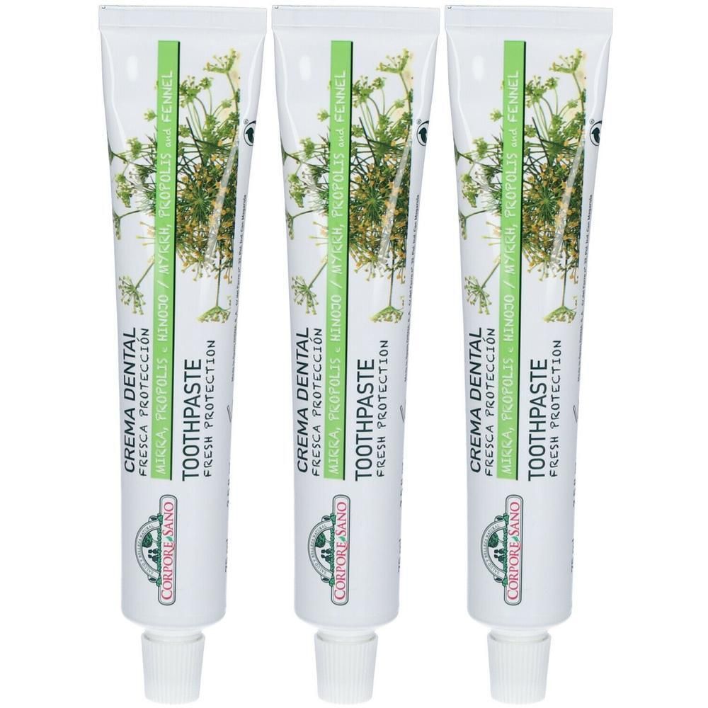 Trois tubes de dentifrice. Inscription : CREMA DENTAL, TOOTHPASTE, FRESCA PROTECCION. Marque : Corpore Sano. Avec propolis et fenouil.