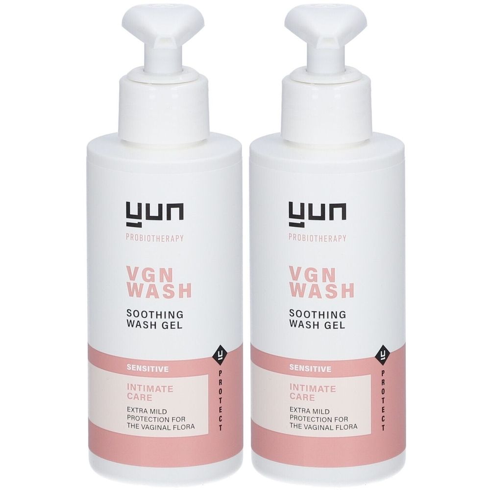 Deux flacons blancs avec pompes doseuses. Inscription: YUN, VGN WASH, soin intime sensible. Étiquette rose.