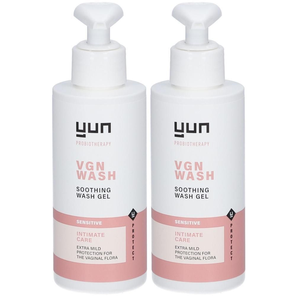 Deux flacons blancs avec pompes doseuses. Inscription: YUN, VGN WASH, soin intime sensible. Étiquette rose.