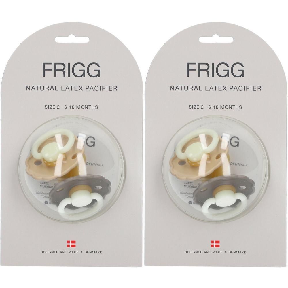 Deux paquets de sucettes FRIGG. Chaque paquet contient trois sucettes de couleurs différentes. Visible : Portobello, Croissant et Night.