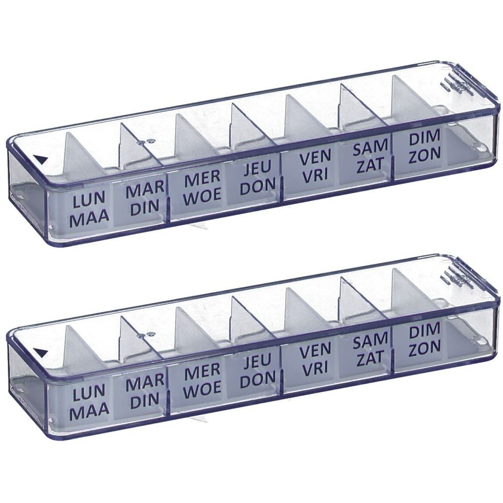 Deux piluliers transparents avec sept compartiments, étiquetés avec les jours de la semaine en français.