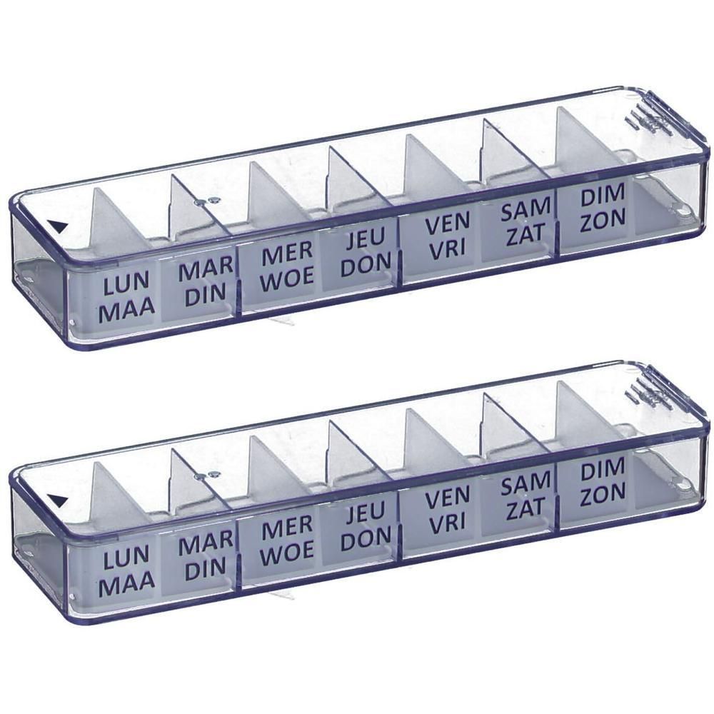 Deux piluliers transparents avec sept compartiments, étiquetés avec les jours de la semaine en français.