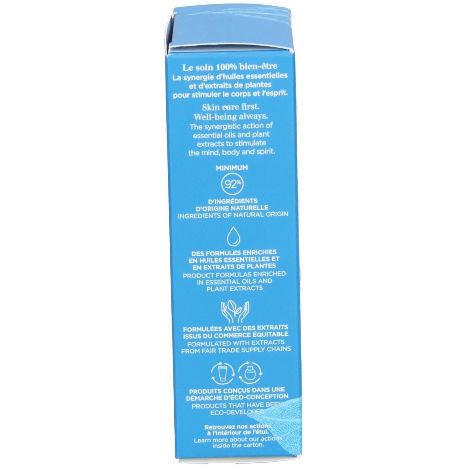Côté de la boîte Clarins Eau Ressourçante avec texte sur les ingrédients et l'éco-conception.