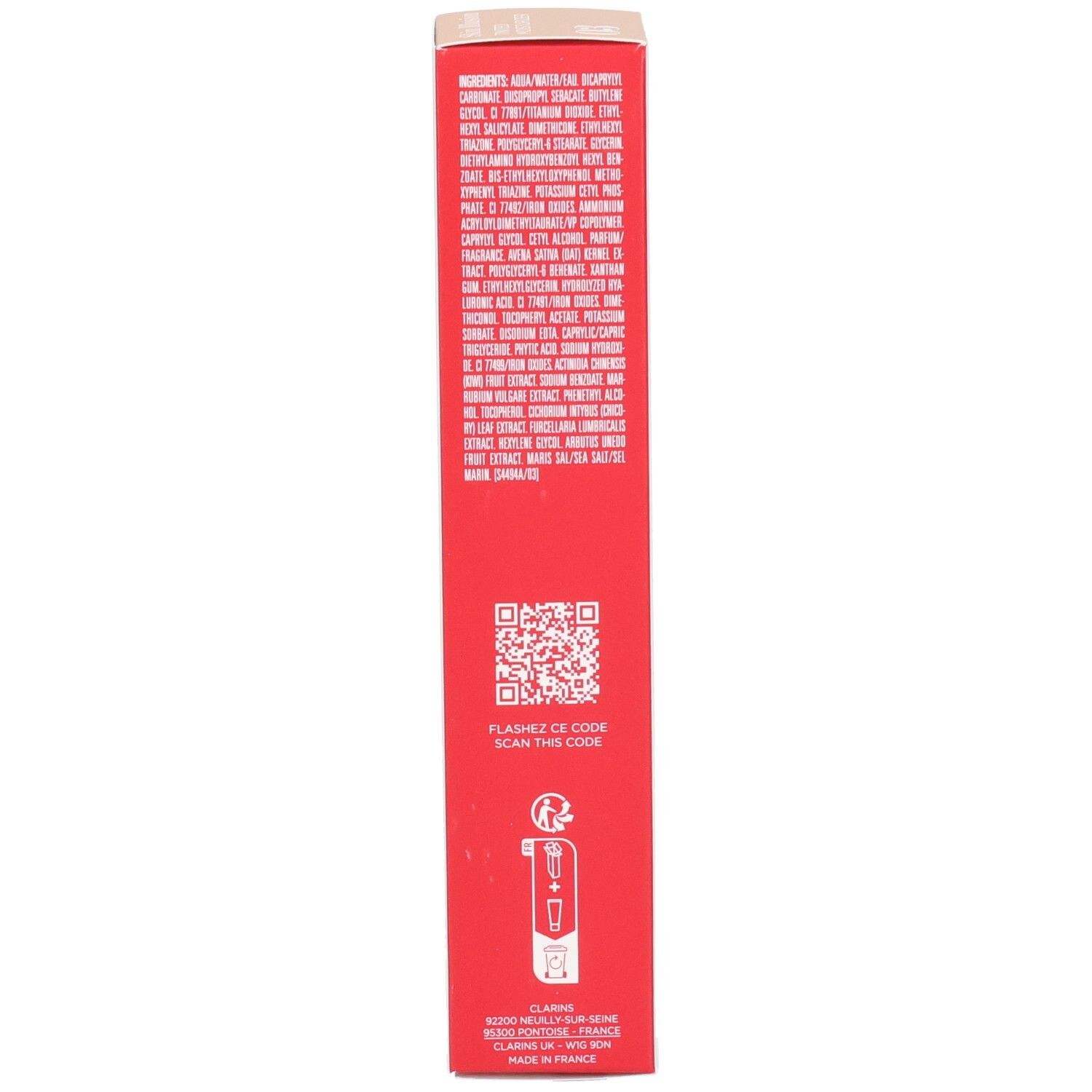 Côté de l'emballage Clarins Skin Illusion avec ingrédients et QR code.