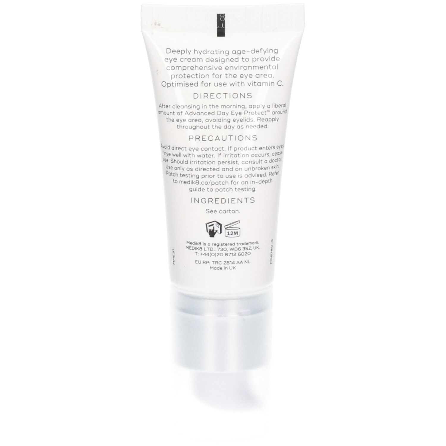 Arrière du tube Medik8 Advanced Day Eye Protect avec instructions et ingrédients.