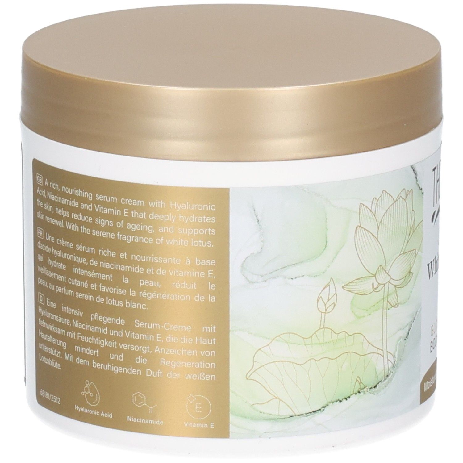 Dos du pot blanc. Texte : crème sérum avec acide hyaluronique, niacinamide et vitamine E. Motif de fleur de lotus.