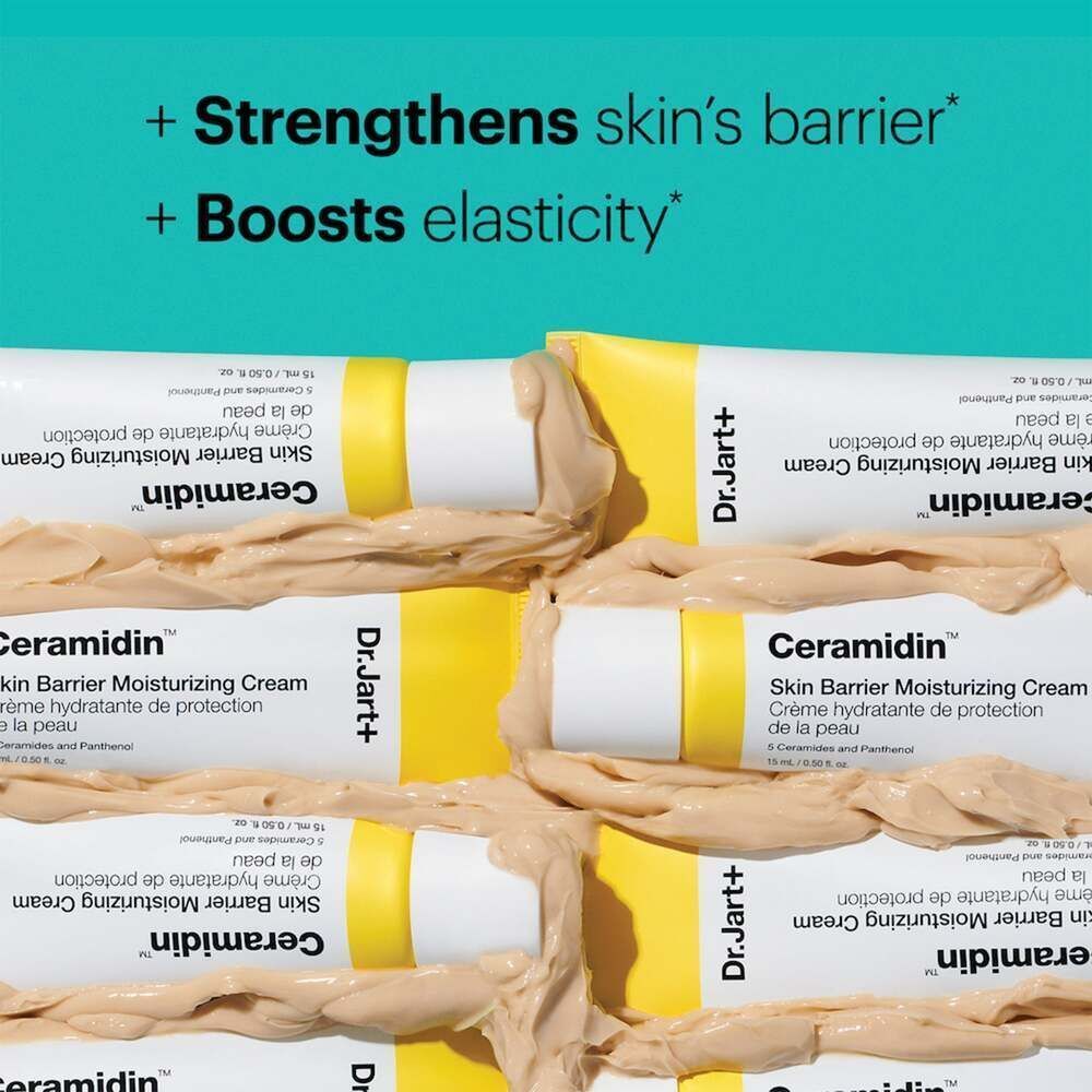 Plusieurs tubes de Dr.Jart+ Ceramidin Skin Barrier Moisturizing Cream. Texte : Renforce la barrière cutanée et augmente l'élasticité.