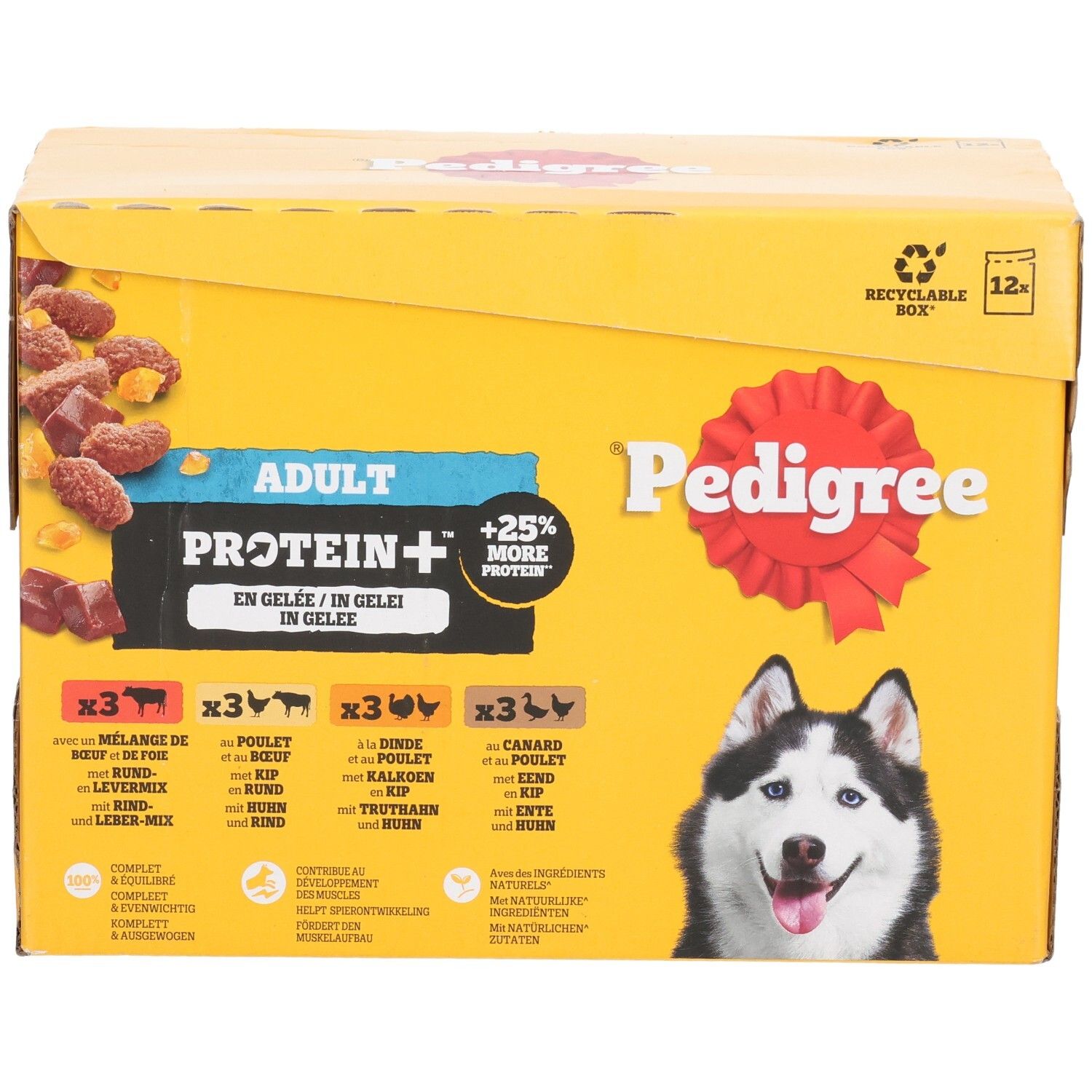 Face avant de l'emballage Pedigree Adulte Protein+ nourriture pour chien, pack de 12. Montre bœuf, poulet, agneau et dinde.