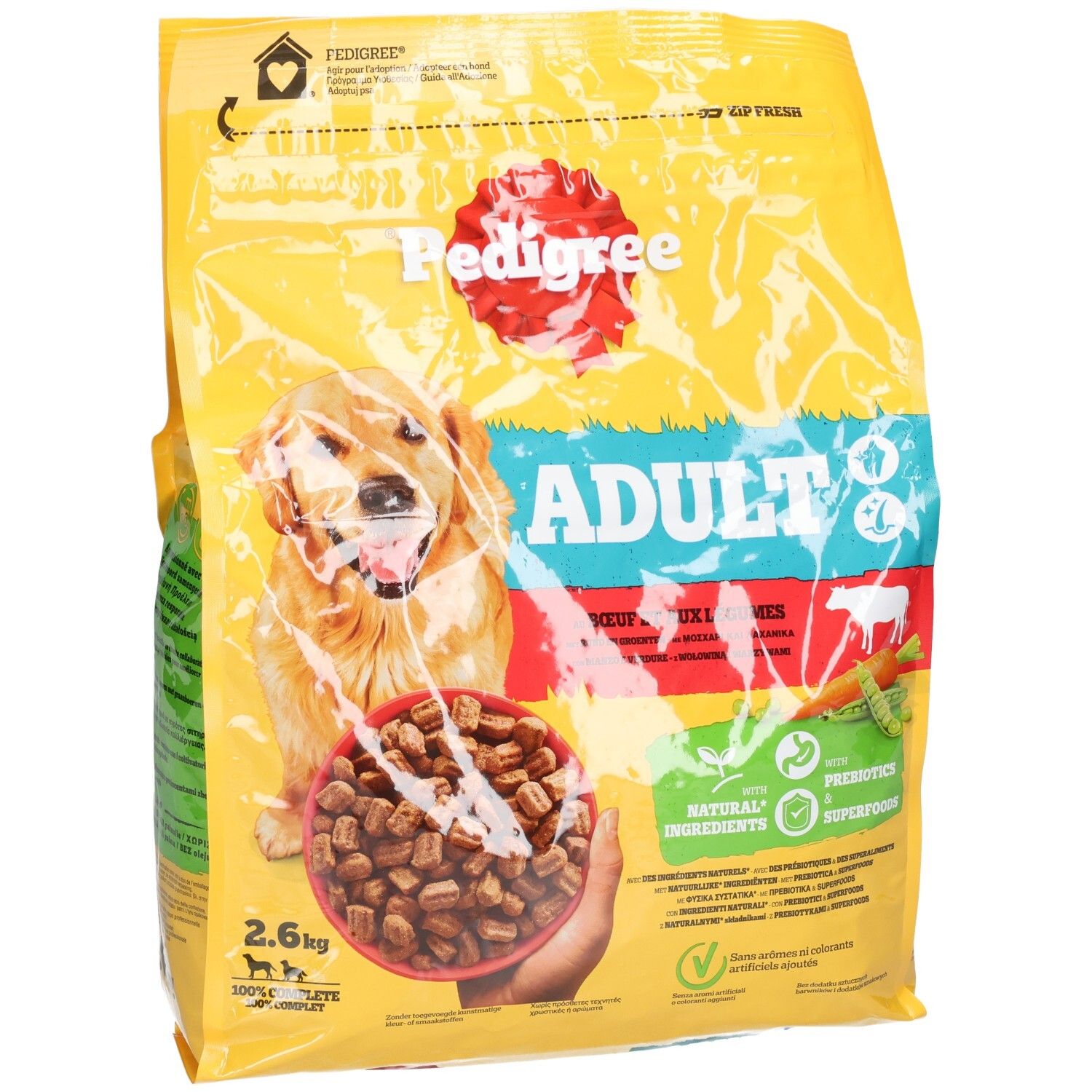 Pedigree Adult nourriture pour chien, bœuf, sac de 2,6kg, vue de face avec chien et nourriture.