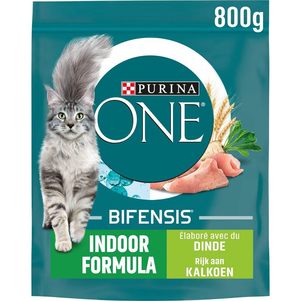 Nourriture pour chats Purina One, formule d'intérieur, paquet de 800g avec poulet et dinde.