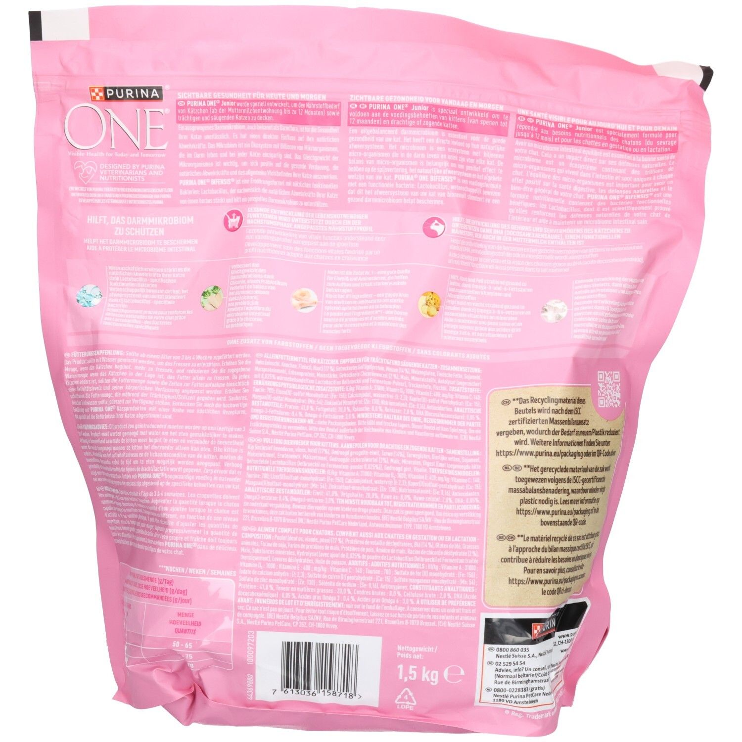 Arrière d'un sachet rose de nourriture pour chatons Purina One Bifensis Junior avec informations détaillées et code-barres.