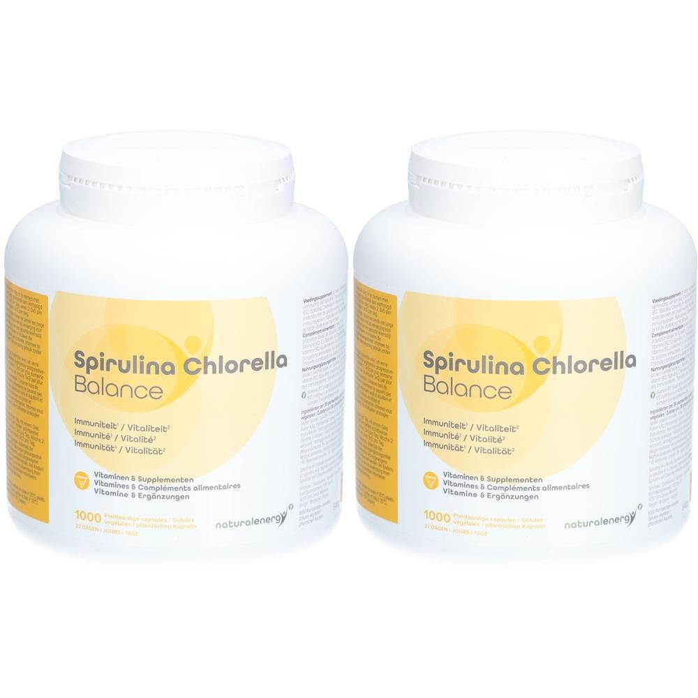 Deux contenants blancs de suppléments Spirulina Chlorella Balance. Étiquette jaune avec nom du produit et supplément de vitamine B.