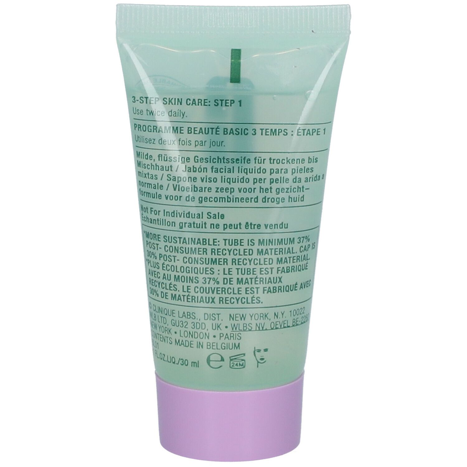 Dos du tube vert. Texte : "3-STEP SKIN CARE: STEP 1". Informations d'utilisation. Texte en allemand, espagnol, italien, néerlandais.