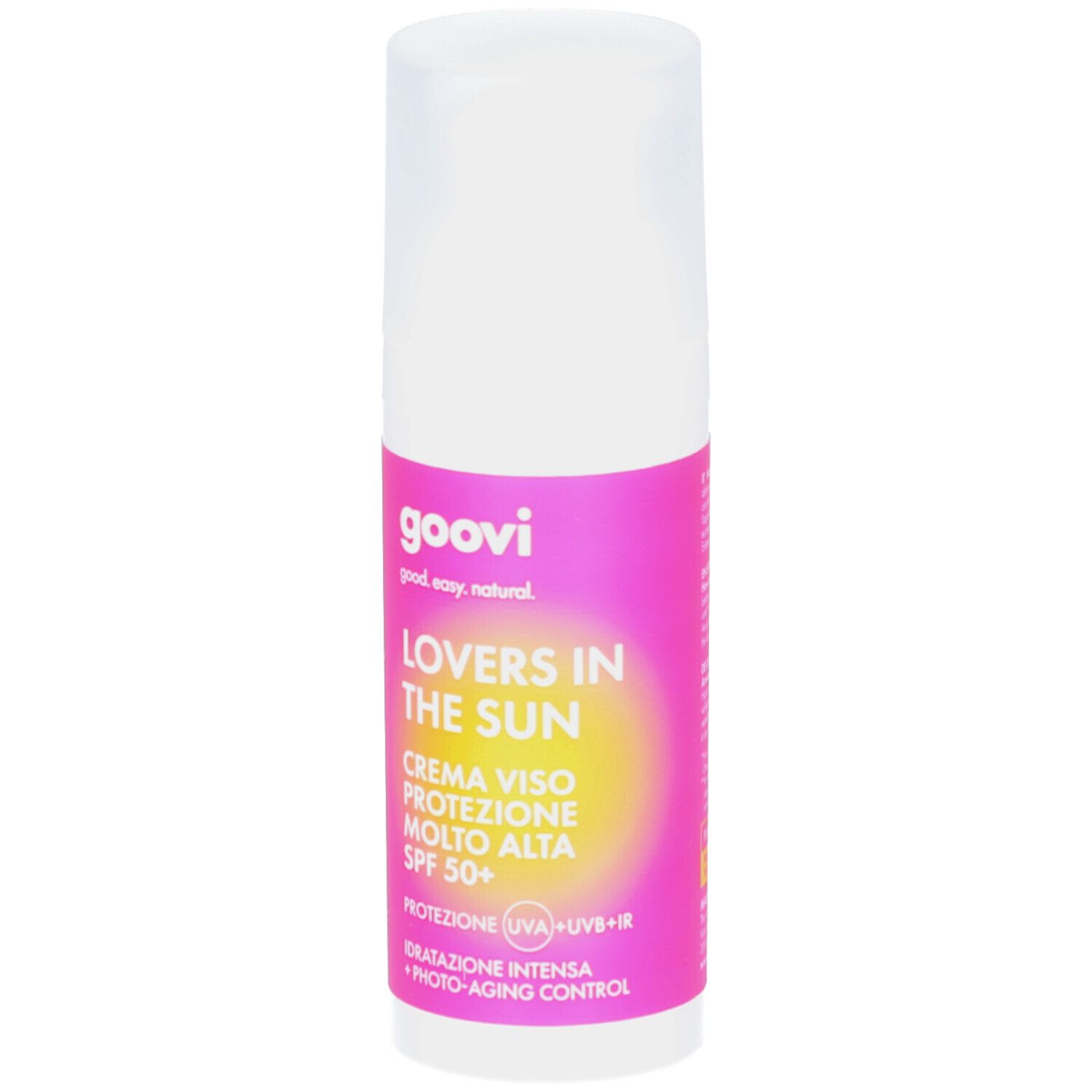 Flacon blanc avec étiquette rose. Inscription: GOOVI, Lovers in the Sun, Crème Visage Protection Très Haute SPF 50+. Protection UV.