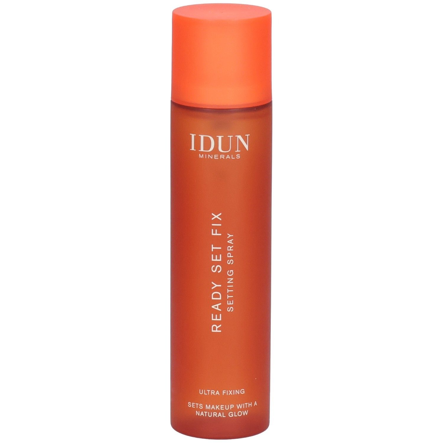 Flacon spray orange. Inscriptions: IDUN Minerals, READY SET FIX, SETTING SPRAY. Ultra Fixing. Sets Makeup with a Natural Glow.